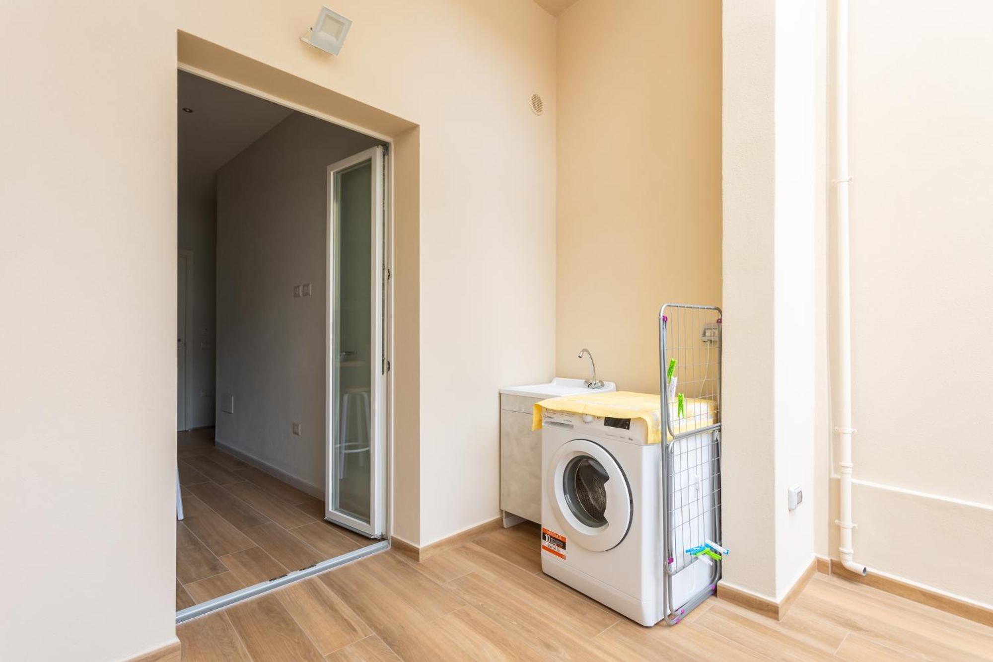Domus Laetitiae Rooms & Apartments Quartu SantʼElena Exterior foto